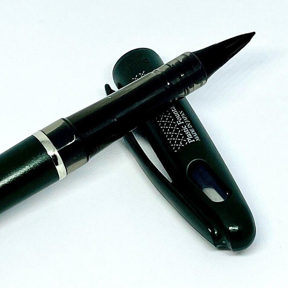 Pentel Tradio Dark Green Color Black Ink Fountain Pen