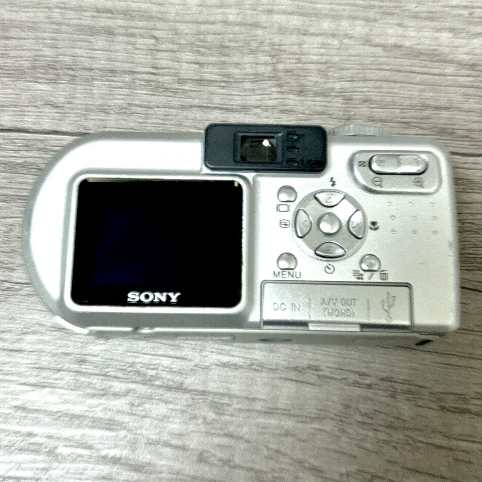 Sony DSCP8 Cyber-shot 3.2MP Digital Camera- Tested -Works  -Read Description-