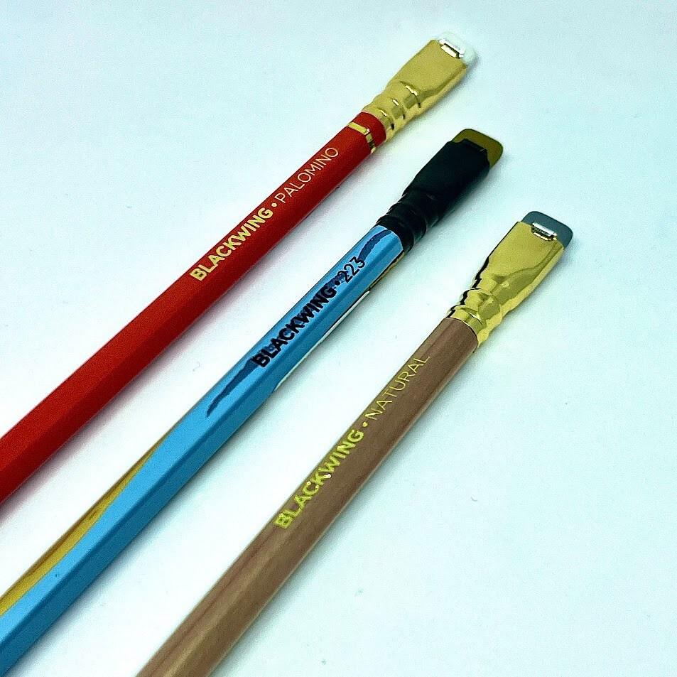 Blackwing Japan Limited Volume 223, Red Palomino, Natural SET of 3 Pencils