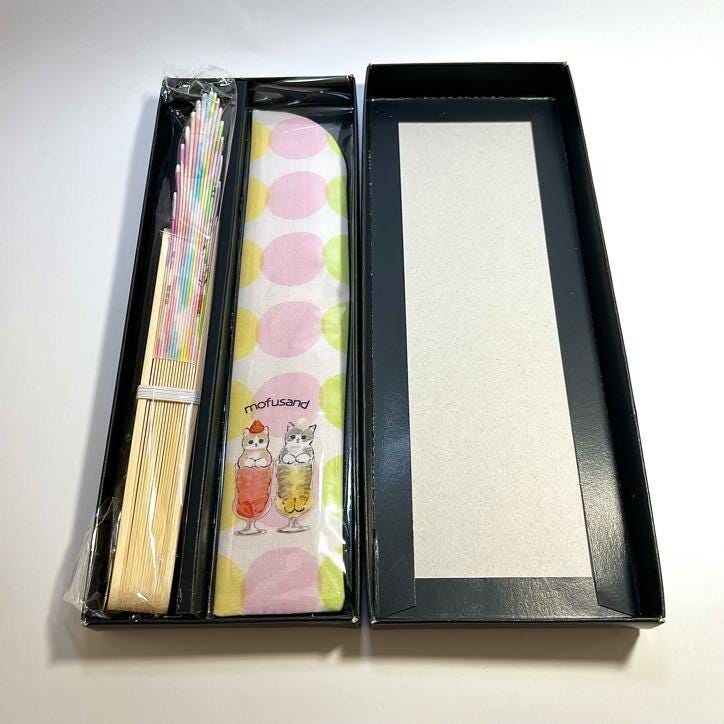 Mofu Sand Kawaii Kyo-sensu Traditional Japanese Folding Fan - Made in Japan