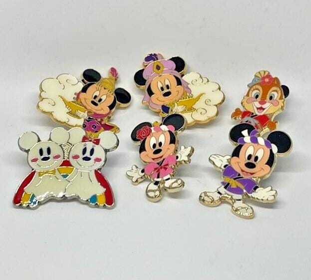 Vintage Set 6 Disney Land JAPAN Minnie Mickey Retro Pin Trading Batch from Japan