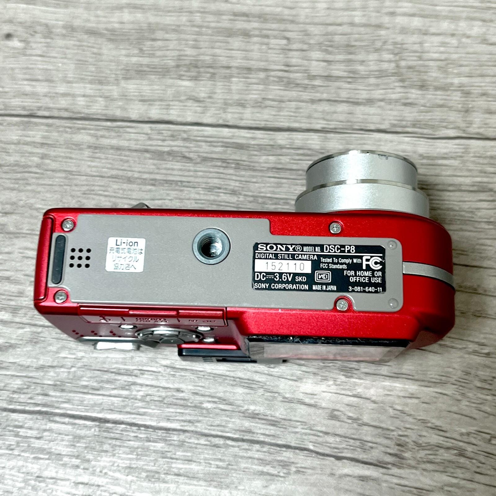 Sony DSCP8 Cyber-shot 3.2MP Digital Camera- Tested -Works  -Read Description-