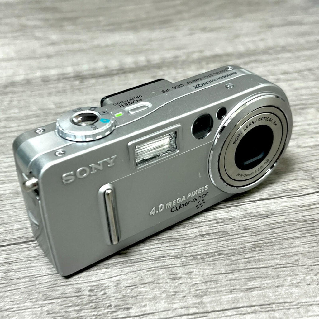 Sony DSCP9 Cyber-shot 4.0MP Digital Camera- Tested -Works  -Read Description-