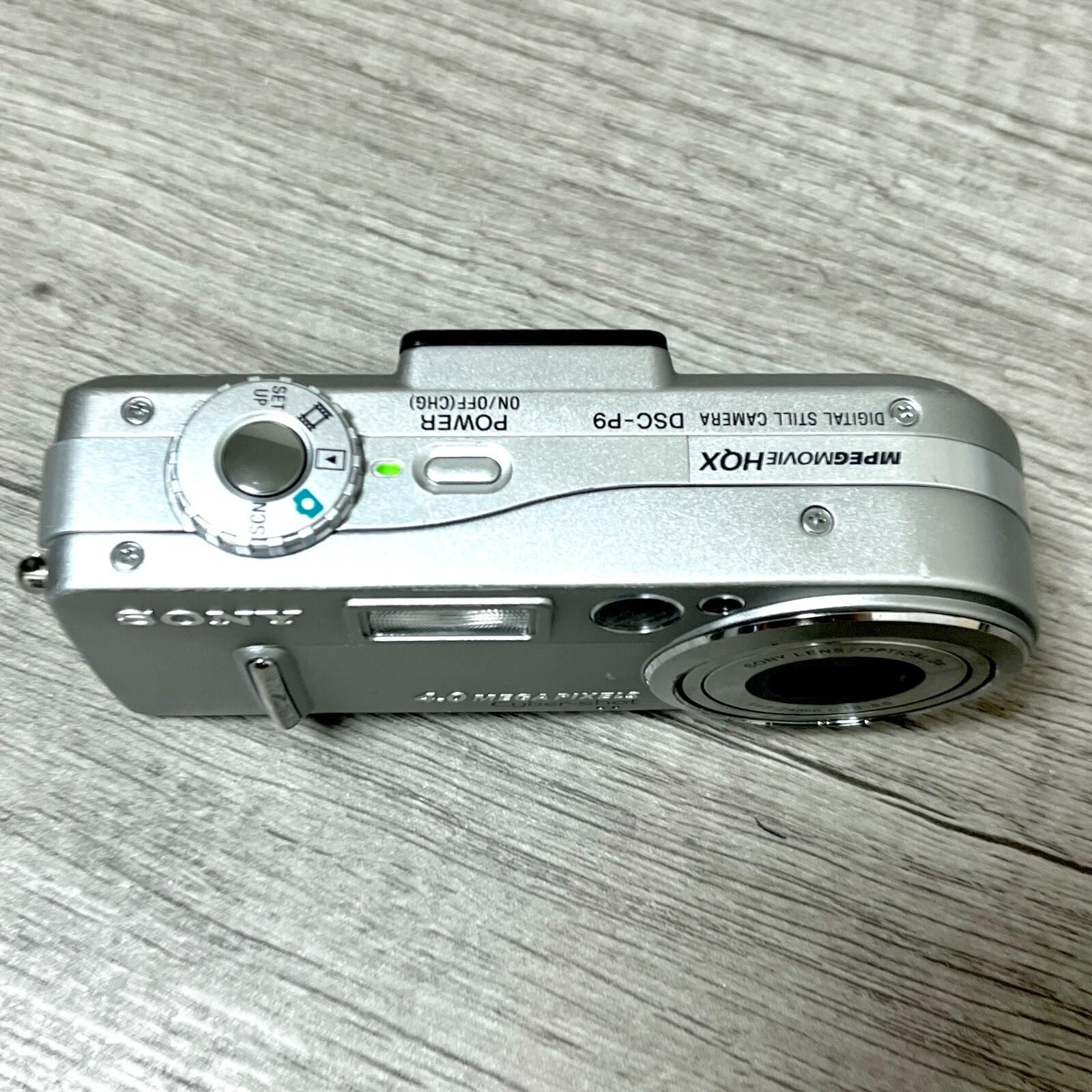 Sony DSCP9 Cyber-shot 4.0MP Digital Camera- Tested -Works  -Read Description-