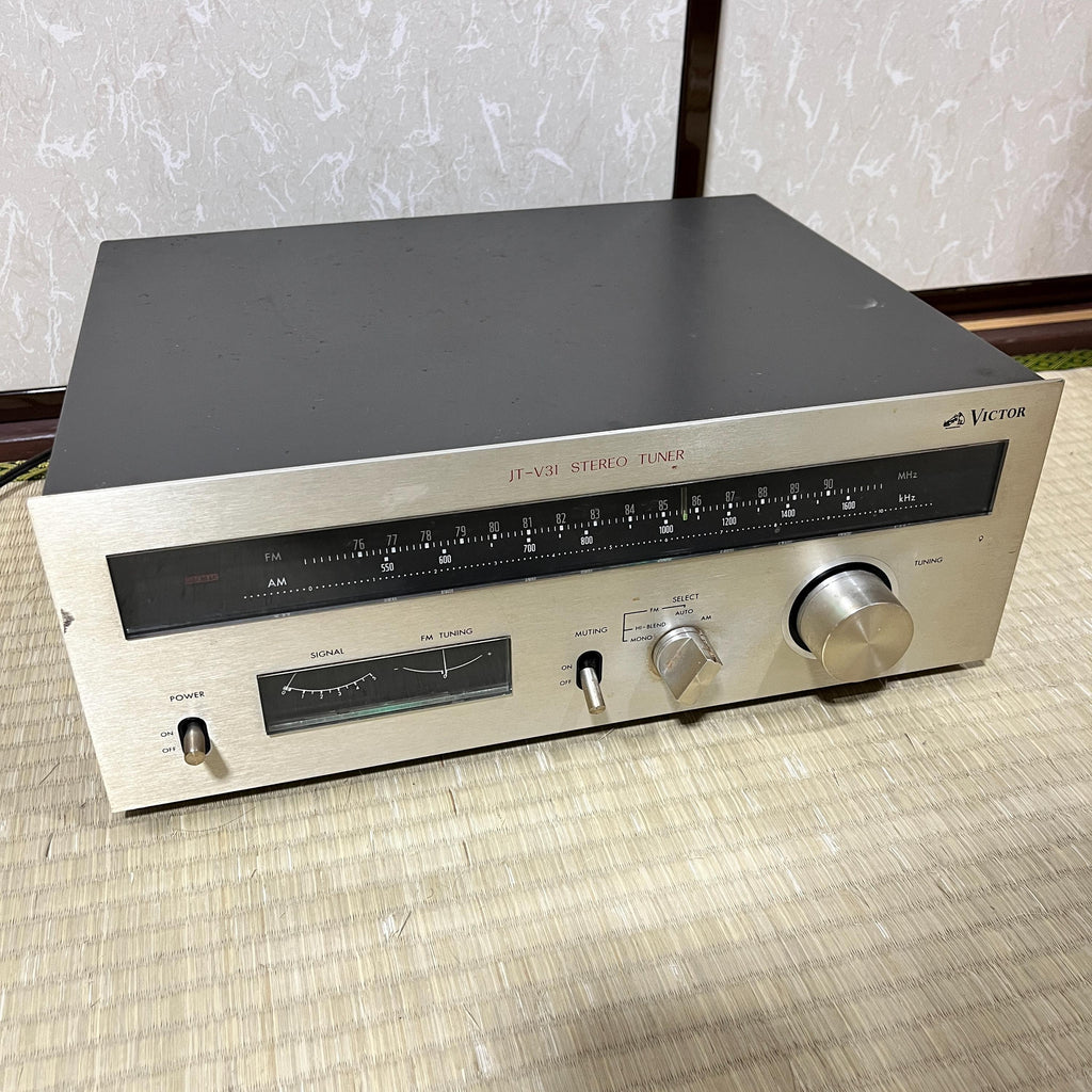 Vintage Victor JT-V31 AM/FM Stereo Tuner – Fully Working – Japanese Model 100V