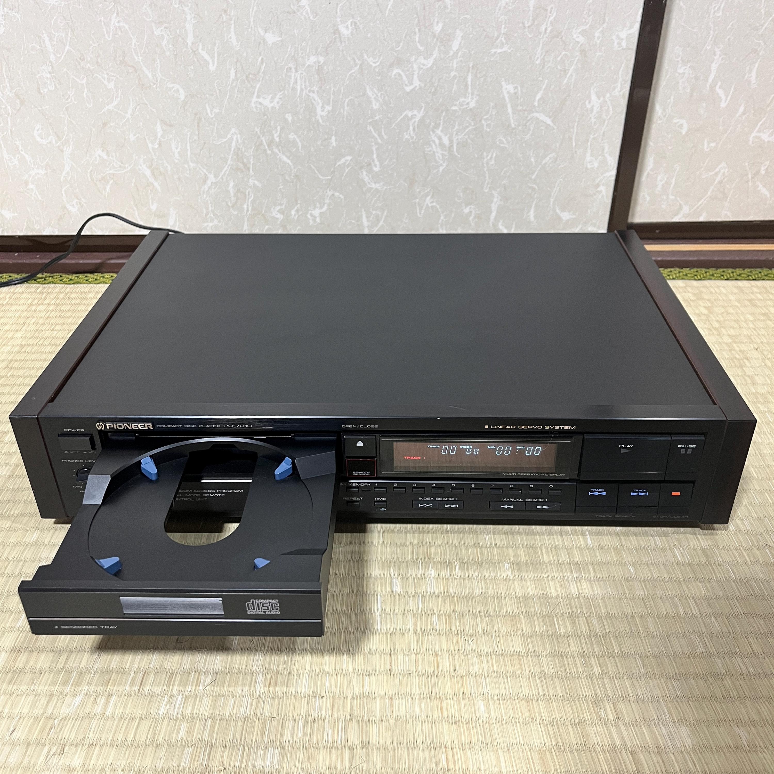 Vintage Pioneer PD-7010 Compact Disc CD Player – Fully Working, 1980s Hi-Fi Stereo Audio Component