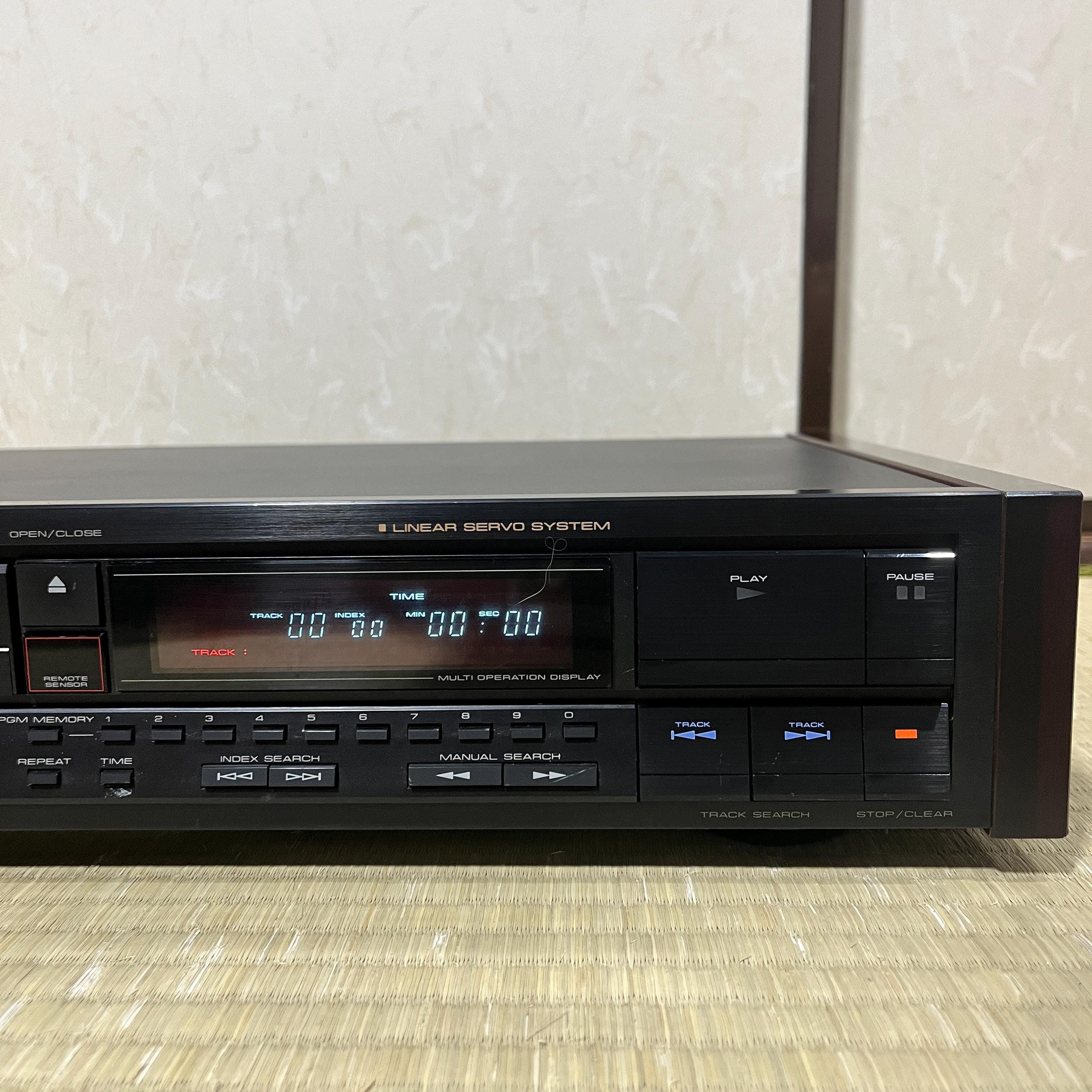 Vintage Pioneer PD-7010 Compact Disc CD Player – Fully Working, 1980s Hi-Fi Stereo Audio Component
