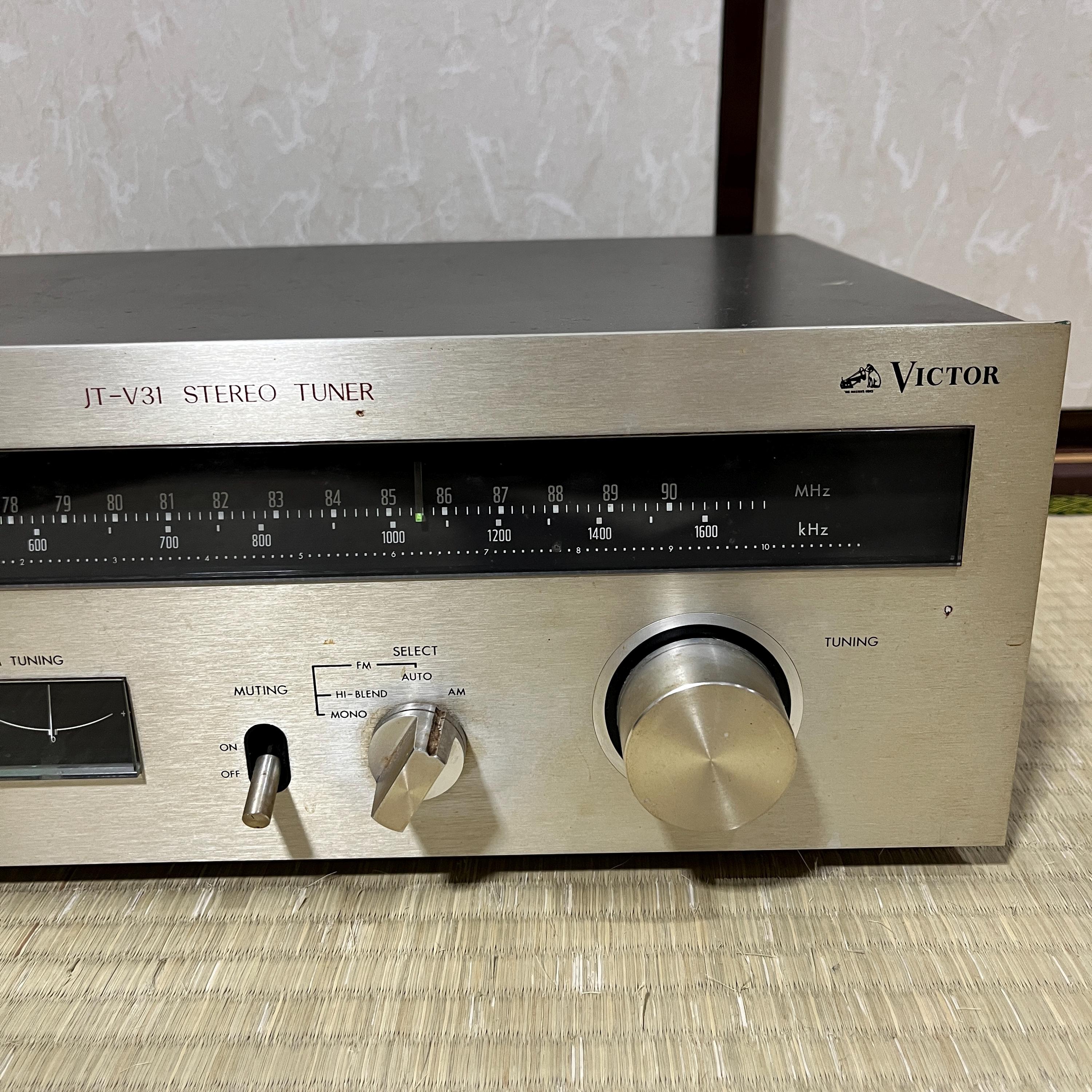 Vintage Victor JT-V31 AM/FM Stereo Tuner – Fully Working – Japanese Model 100V