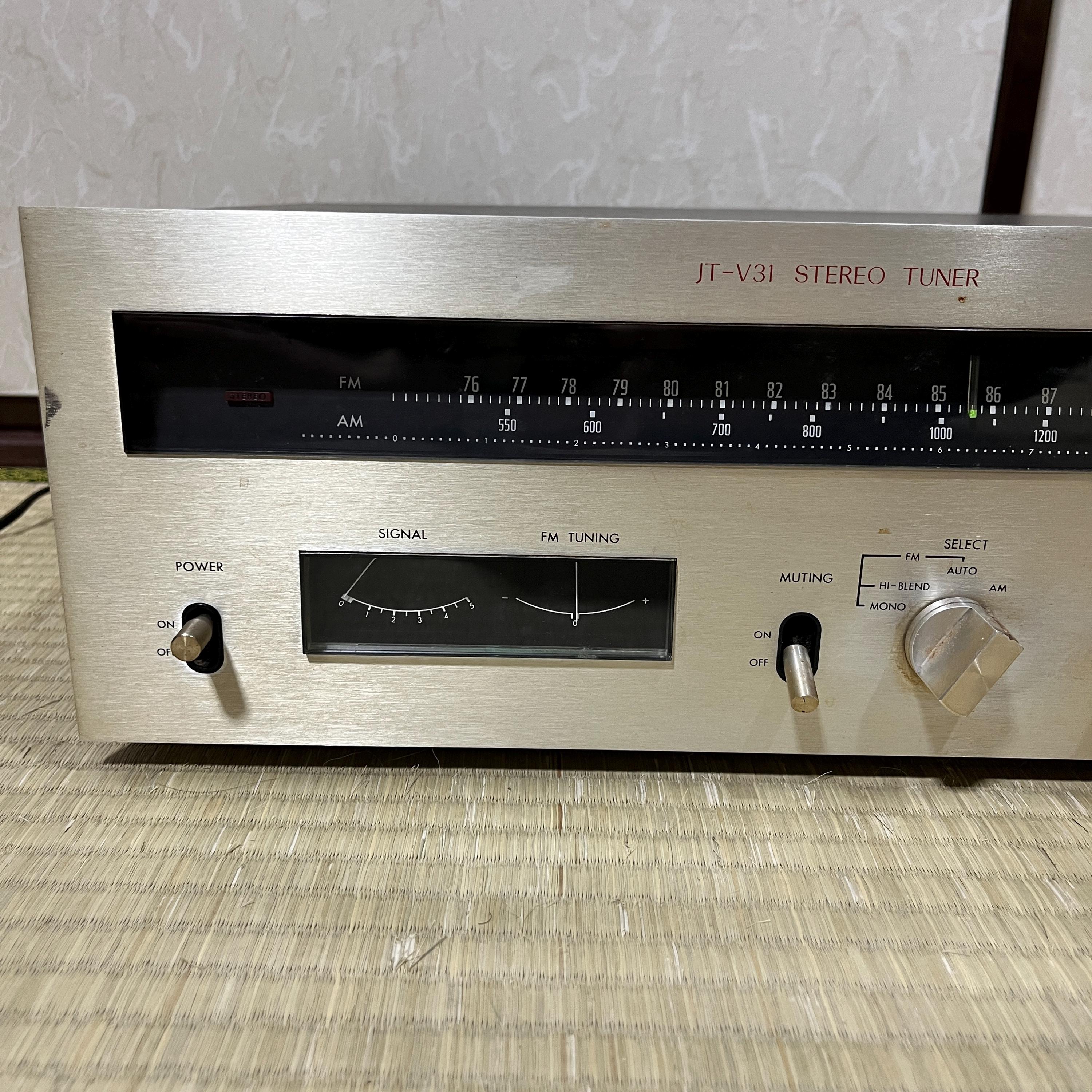 Vintage Victor JT-V31 AM/FM Stereo Tuner – Fully Working – Japanese Model 100V