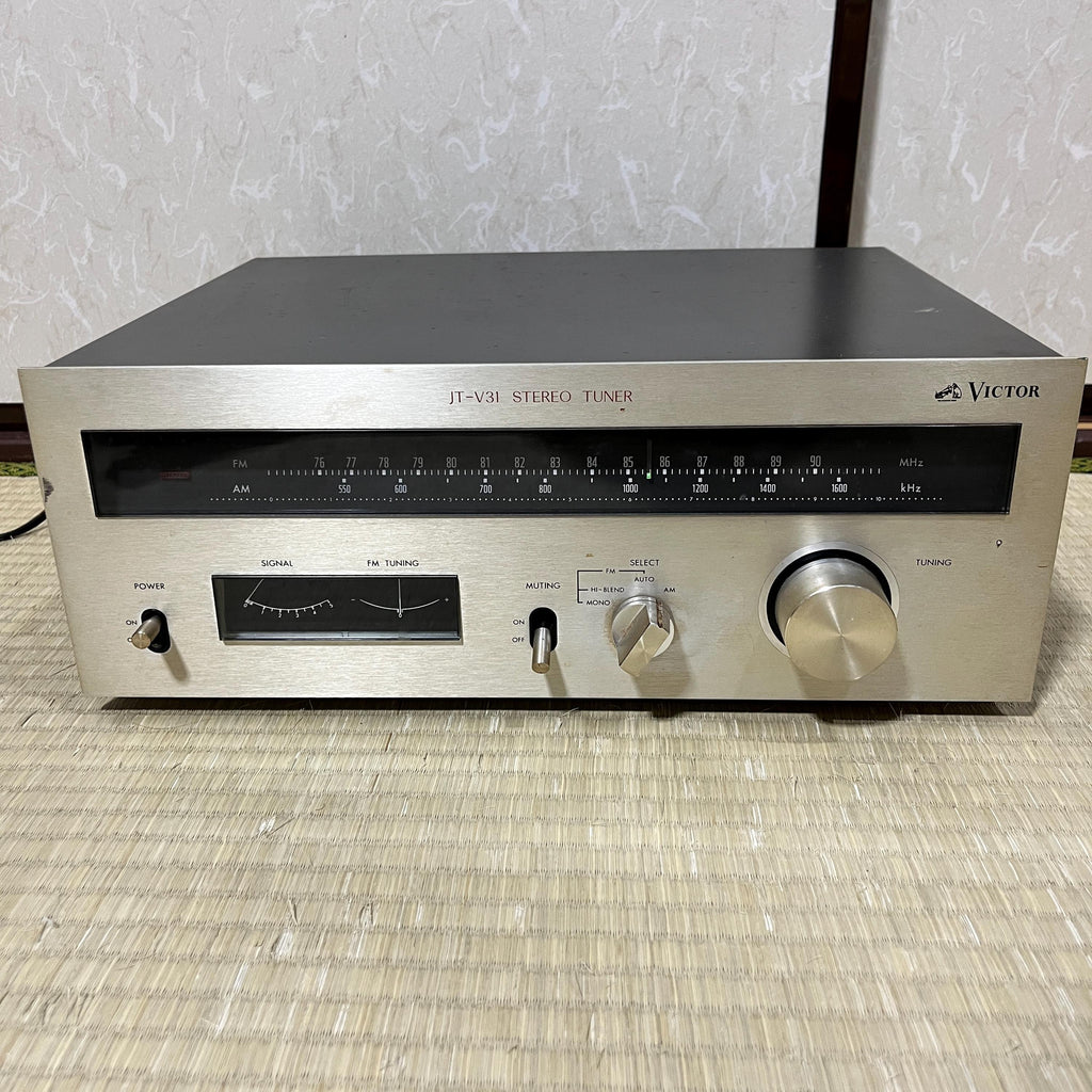 Vintage Victor JT-V31 AM/FM Stereo Tuner – Fully Working – Japanese Model 100V