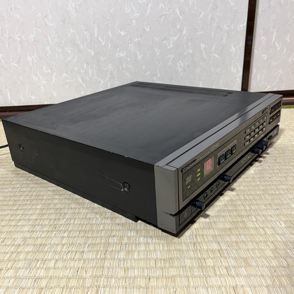Vintage Pioneer LaserDisc Karaoke Player CLD-K8 – For Parts/Repair