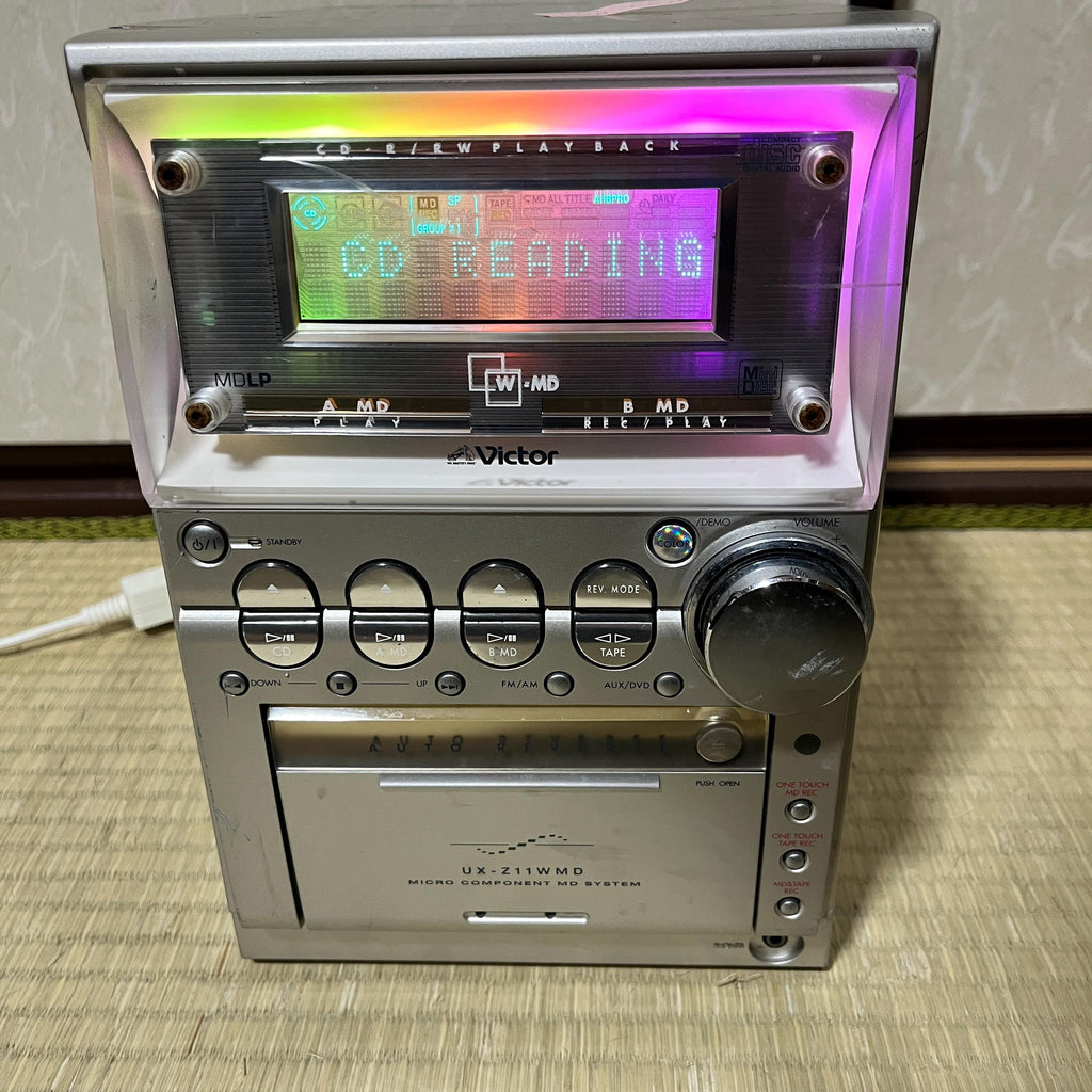 Vintage Victor Micro Component System – CD/FM/Aux Working