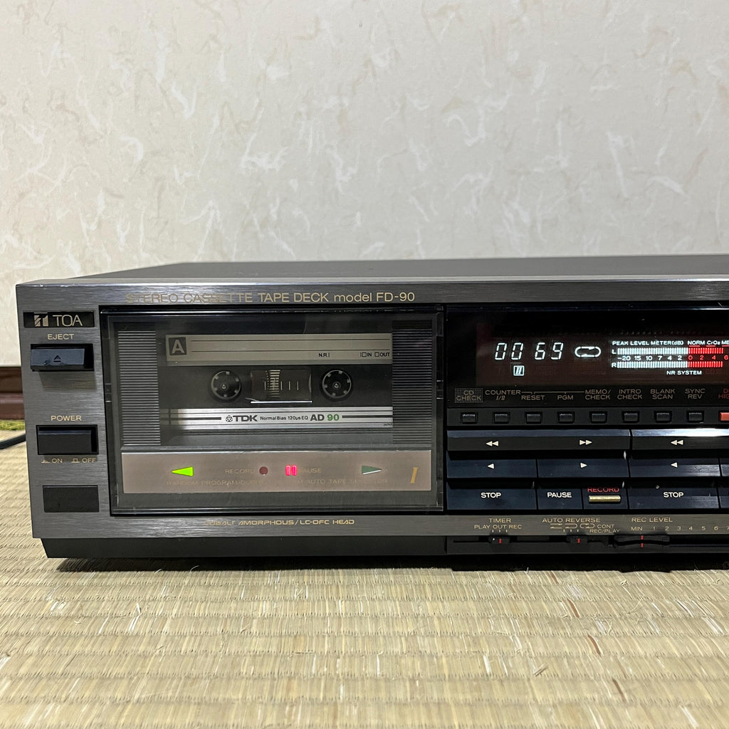Vintage TOA FD-90 Auto-Reverse Stereo Cassette Deck