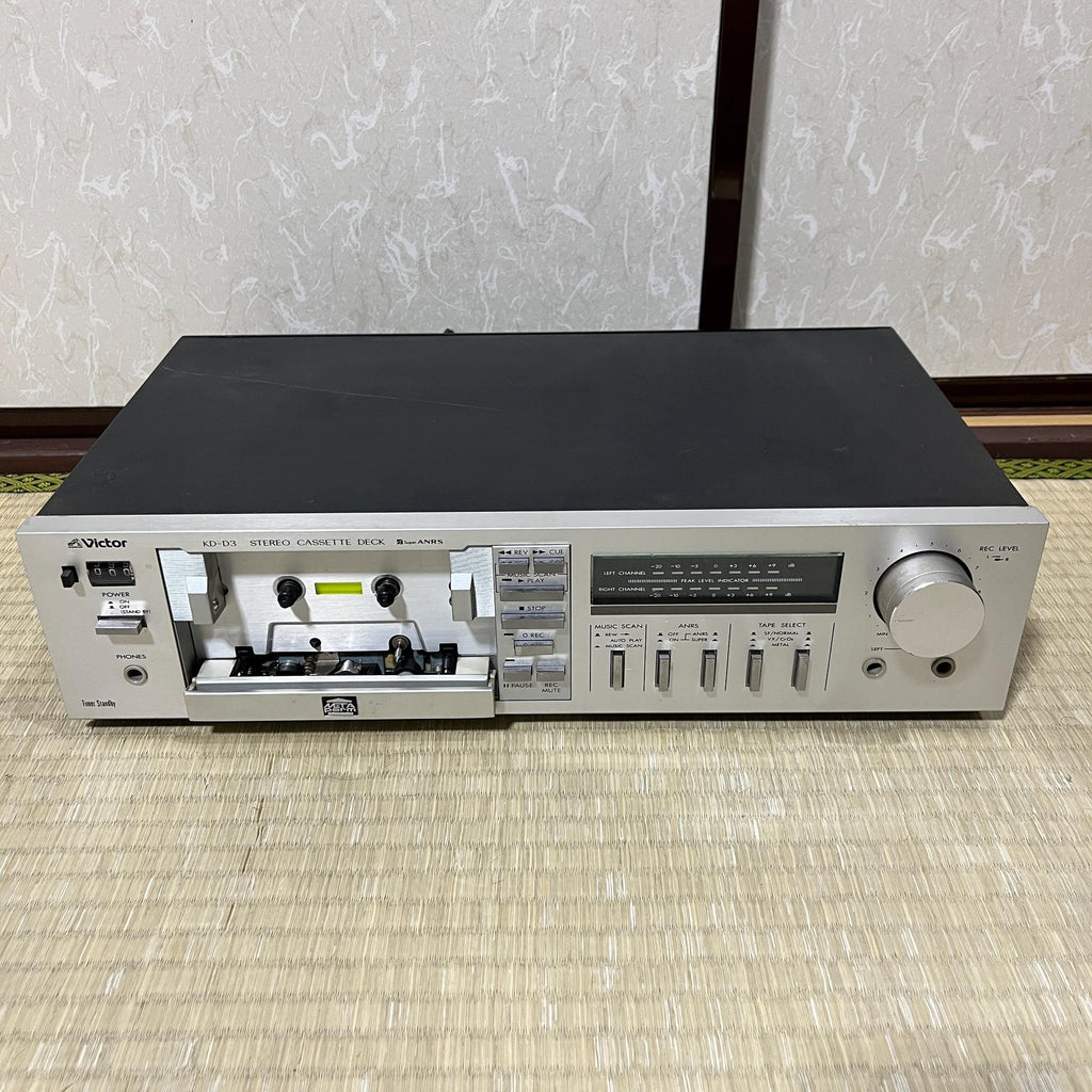 Victor KD-D3 Stereo Cassette Tape Deck | Powers On | Needs Service