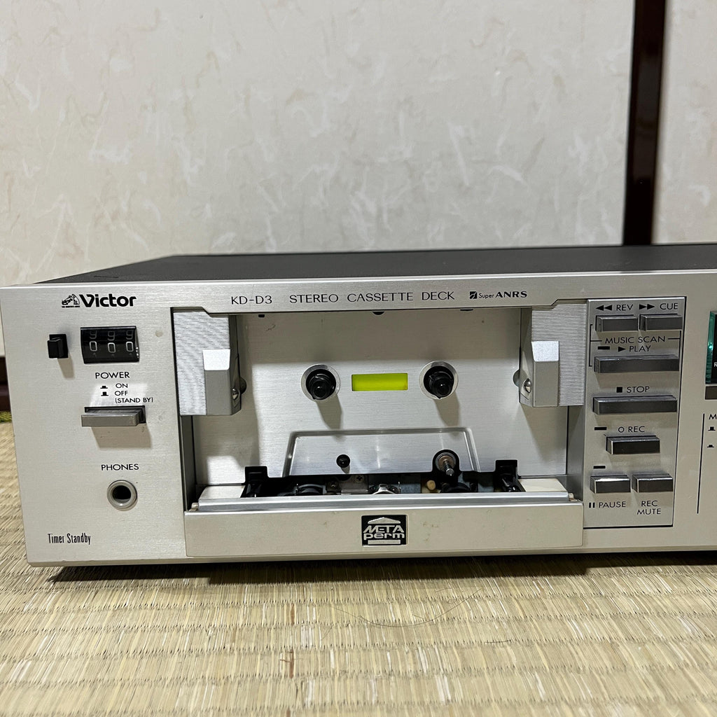 Victor KD-D3 Stereo Cassette Tape Deck | Powers On | Needs Service