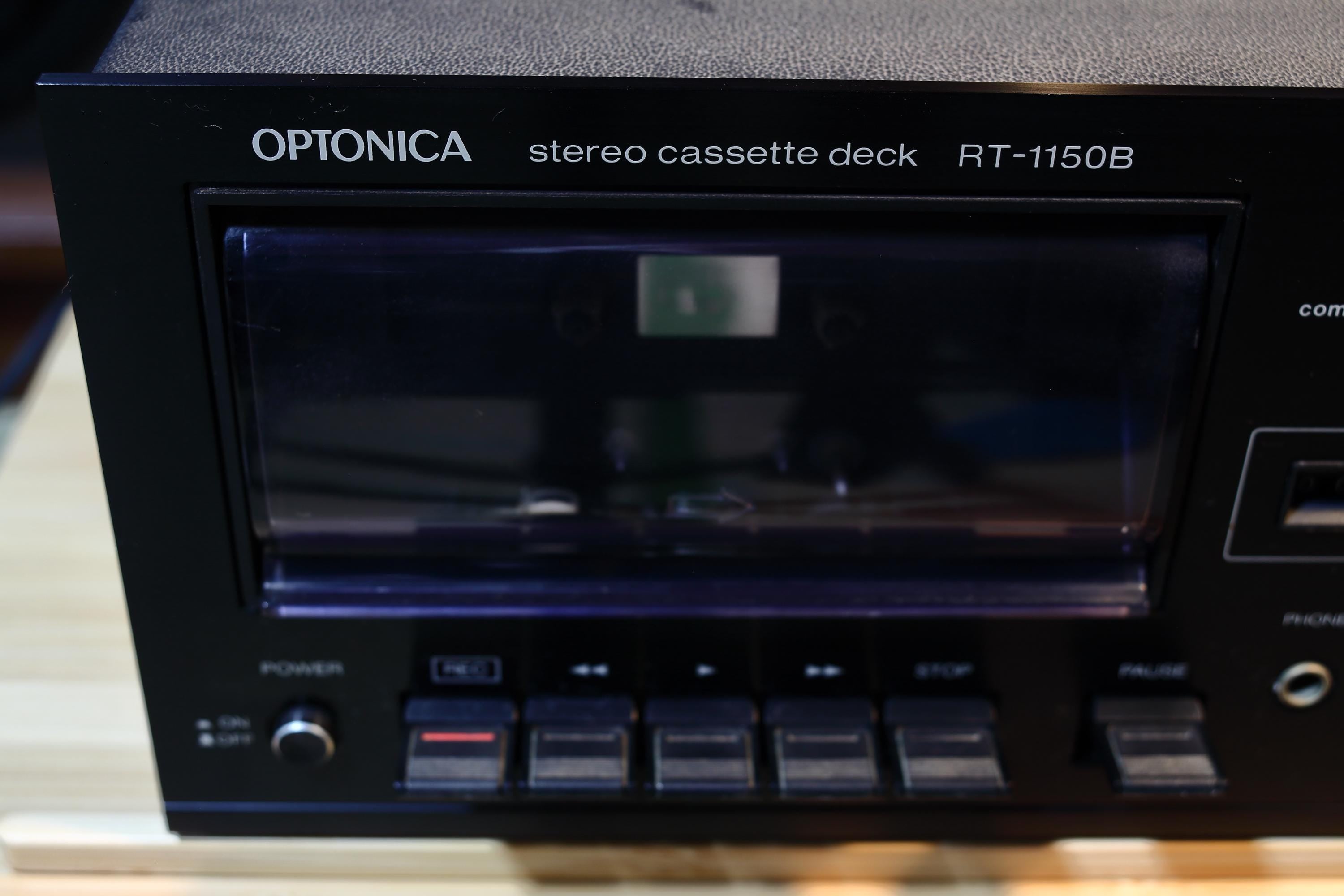 Vintage Optonica (Sharp) RT-1150B Stereo Cassette Deck – Needs Belt Repair – VU Meters Light Up