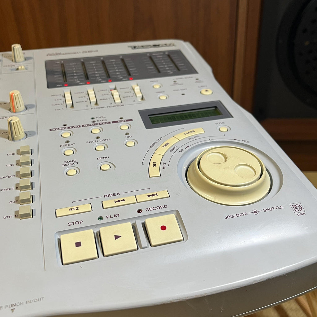 TASCAM Portastudio 564 Digital Multitrack Recorder | MD Recorder / Audio Mixer | Powers On
