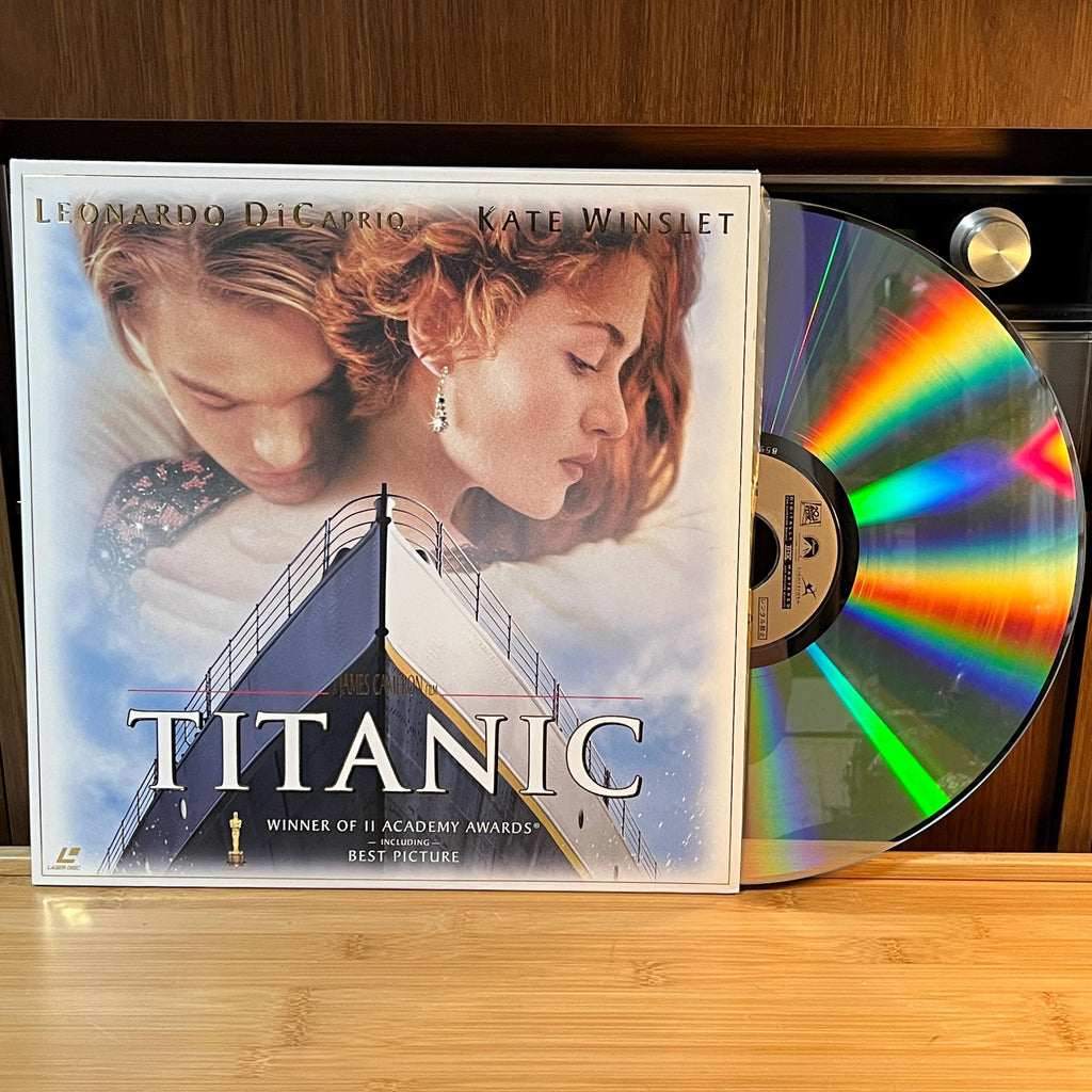 Titanic LaserDisc | 2 Disc Set | Japan Release | English Audio | Cover Included