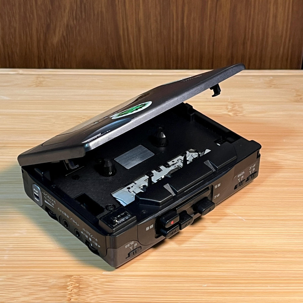 AIWA TP-650 Portable Cassette Recorder – Vintage Voice Recorder, Fully Working