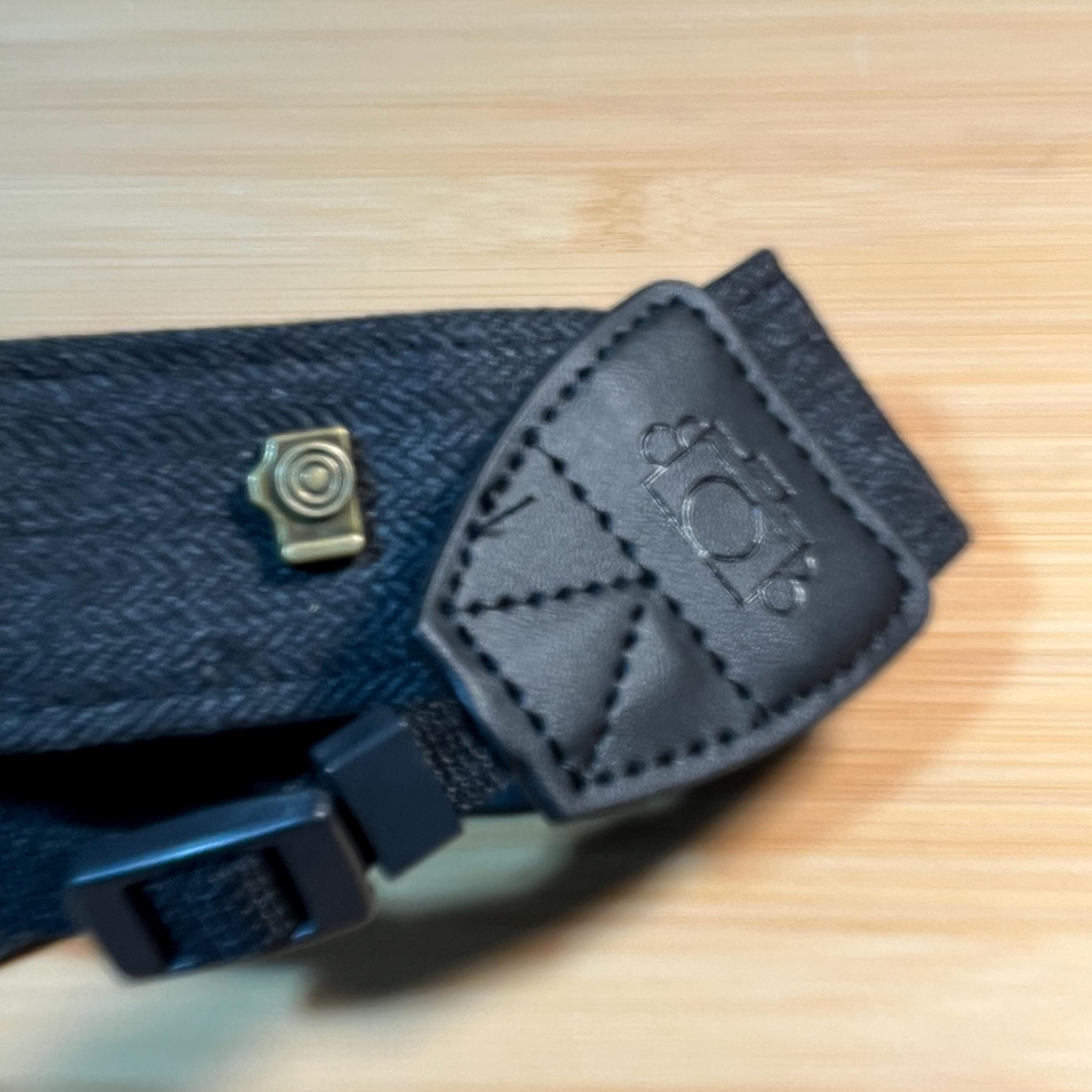 Vintage Cloth Camera Neck Strap | Badge & Camera Engraving
