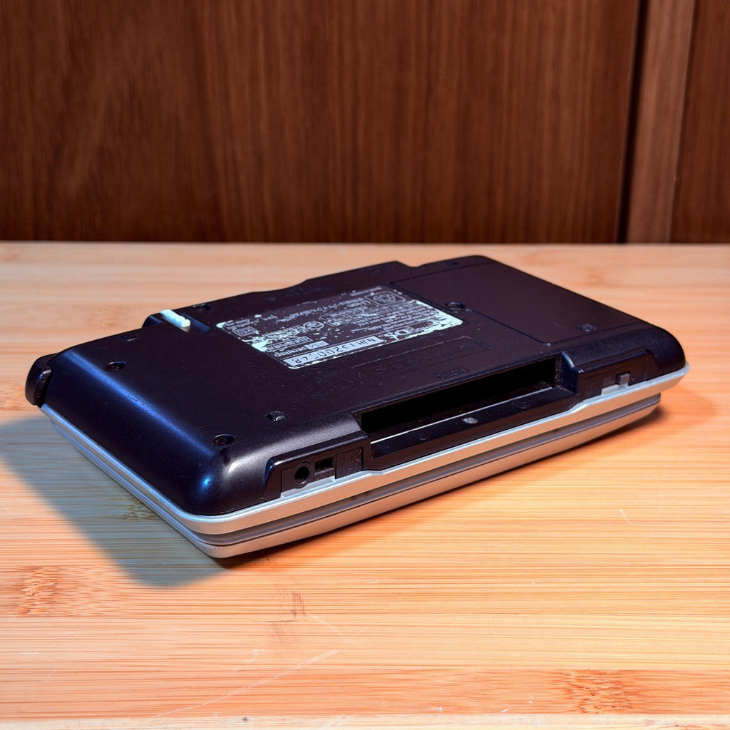 DS Silver Console | Japanese Model | Charger Included | Original DS